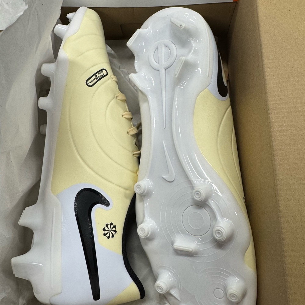 Nike Cream and White Football Boots